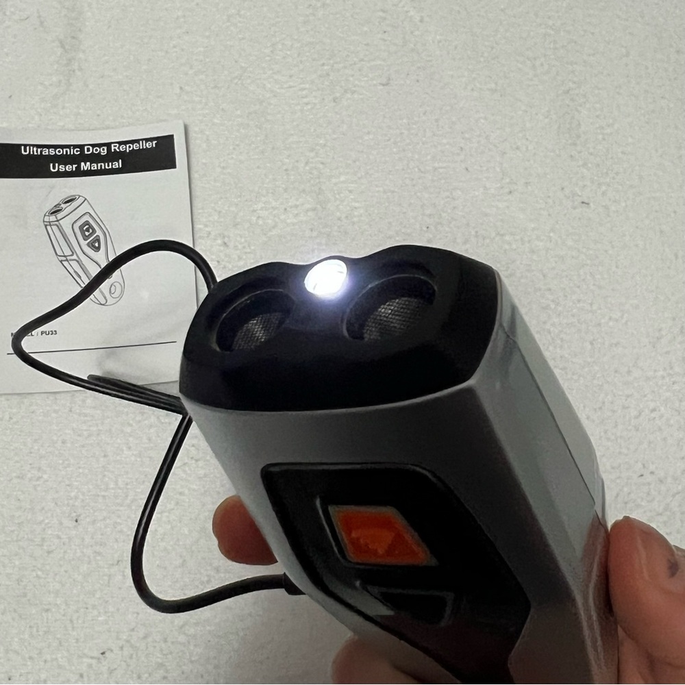 Dog Bark Deterrent Devices,3 in 1 Dual Sensor Anti Barking Device Training june - Picture 7 of 16
